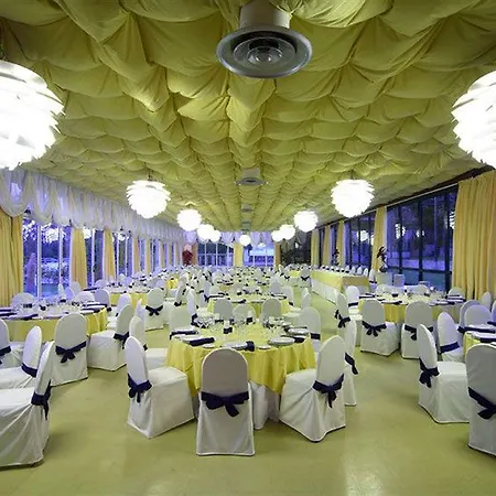 Congreso Otel 4*